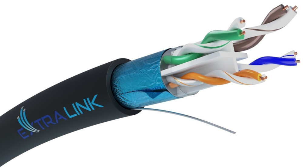 Kabel sieciowy EXTRALINK Extralink CAT6 podwójną ochronę: warstwę PE i zewnętrzny płaszcz z PVC odporność na ścieranie i uszkodzenia mechaniczne ekranowaniem aluminium - Zbliżenie na skręcone żyły, kabel typu skrętka do transmisji danych