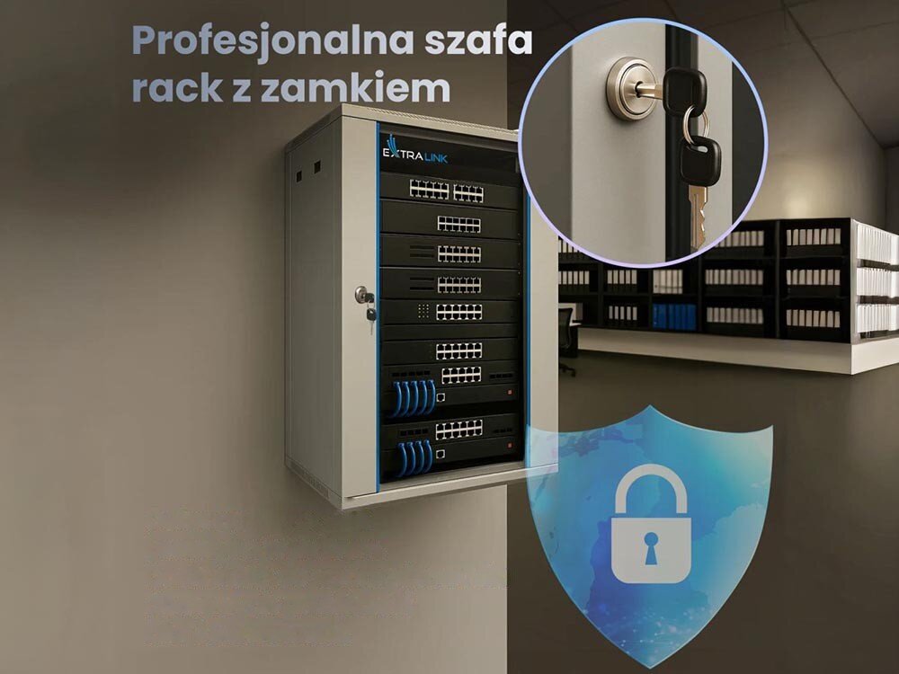 Szafa RACK EXTRALINK 19 18U EX.16897 Czarna szafa sieciowa zamontowana na ścianie w biurze, w zbliżeniu widoczny zamek z kluczami, na dole graficzny symbol kłódki i napis 'Profesjonalna szafa rack z zamkiem', miejsca na wentylatory, otwory