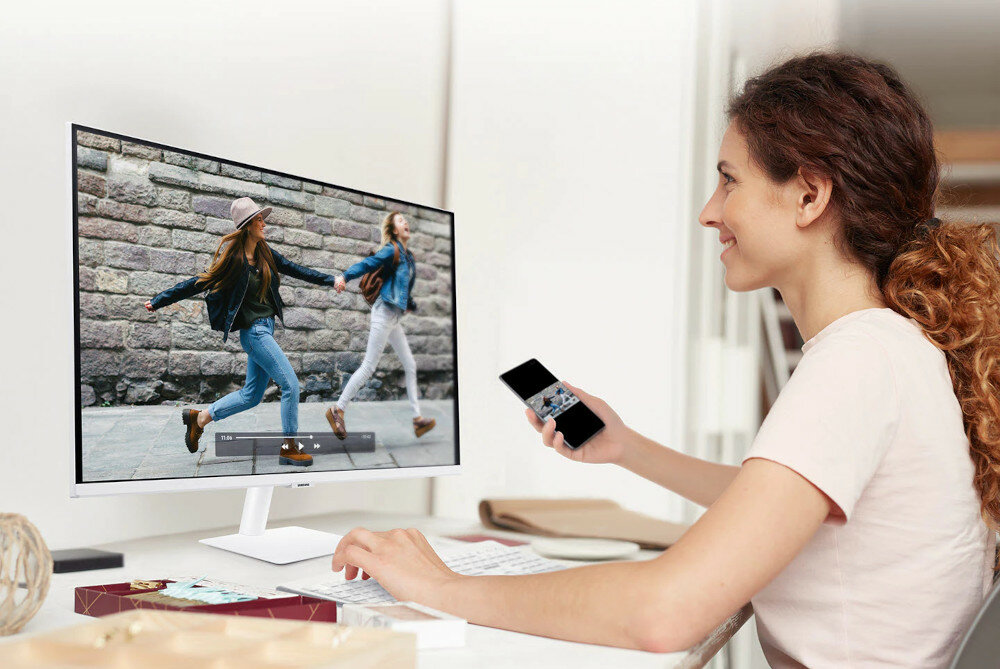 Monitor SAMSUNG Smart LS27AM501NUXEN wyglad