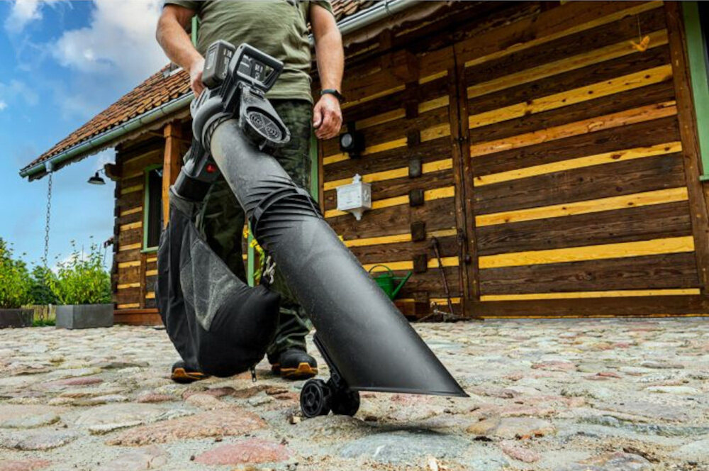 Odkurzacz do liści GRAPHITE 58G036 akumulatorowy funkcja odkurzacza wydajność do 220 m3/h funkcja dmuchawy maksymalna prędkość przepływu powietrza do 200 km/h