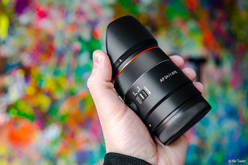 Obiektyw SAMYANG AF 24 mm F-1.8 opis