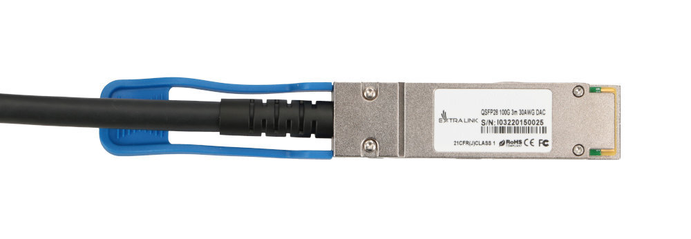 Kabel EXTRALINK SFP+ światłowodowa Extralink odporność na zakłócenia elektromagnetyczne kabli miedzianych Extralink AOC SFP+/ SFP+ - wtyczka na jasnym tle