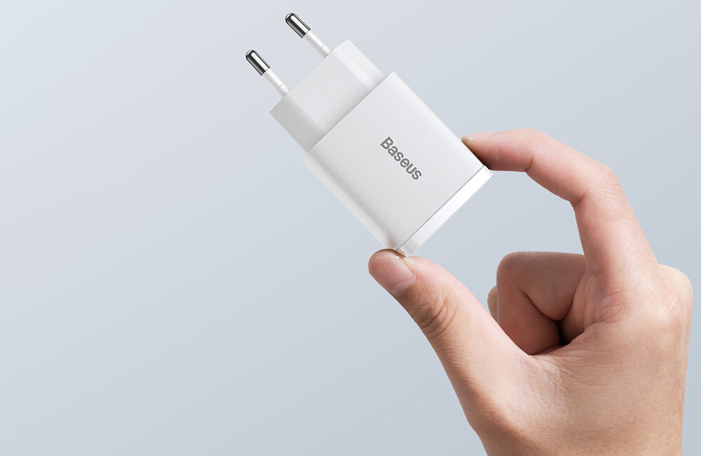 ŁADOWARKA SIECIOWA BASEUS COMPACT USB-A + USB-C 20W BIAŁA wymiary waga