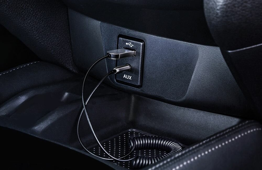 ADAPTER AUDIO BLUETOOTH BASEUS BA01 USB-AUX CZARNY mikrofon