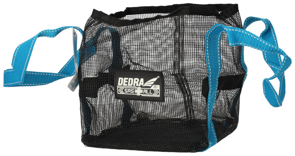 Torba narzędziowa DEDRA SAS+ALL DED7002A torba na białym tle widoczna od przodu pod skosem wykonana z poliestru 600D połączonego z przewiewną, lekką siateczką trwałość przy minimalnej wadze waga 0,14 kg