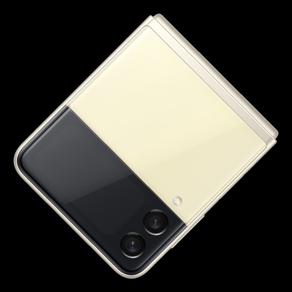 Dostępna w sklepie Media Expert jest także bardziej elegancka wersja składanego Galaxy Z Flip3 5G w stylowym beżu. Dostępna w sklepie Media Expert jest także bardziej elegancka wersja składanego Galaxy Z Flip3 5G w stylowym beżu.