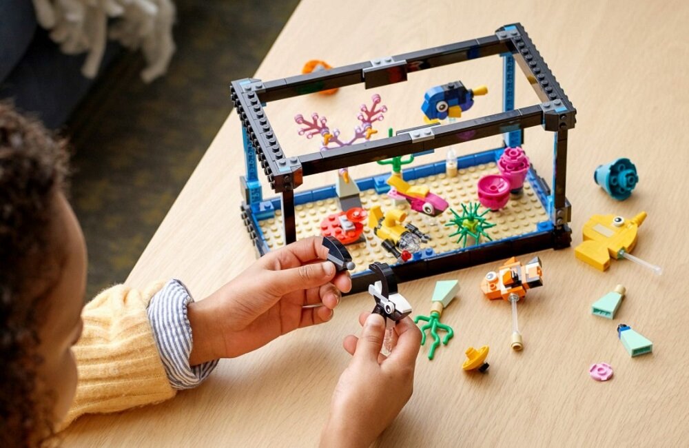 LEGO Creator Akwarium 31122 Cała masa elementów 532 elementów