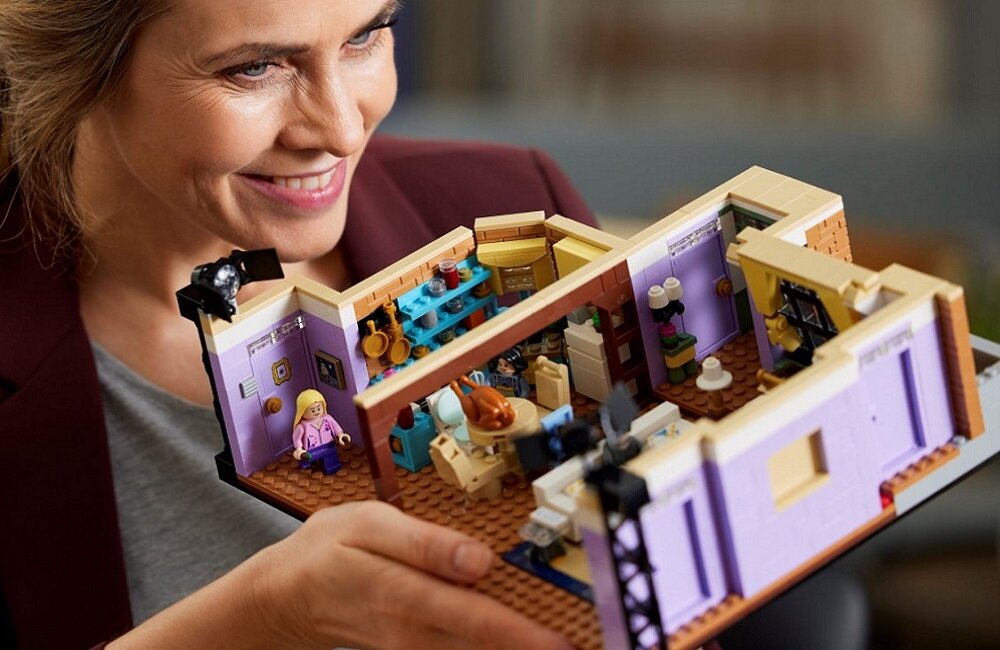 LEGO Creator Mieszkania z serialu Przyjaciele 10292 Zestaw pełen niespodzianek
