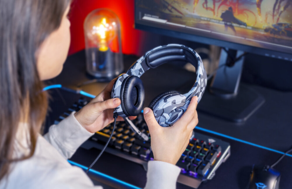 SŁUCHAWKI Trust RADIUS GXT411K BLACK CAMO regulacja ułożenia wielkość