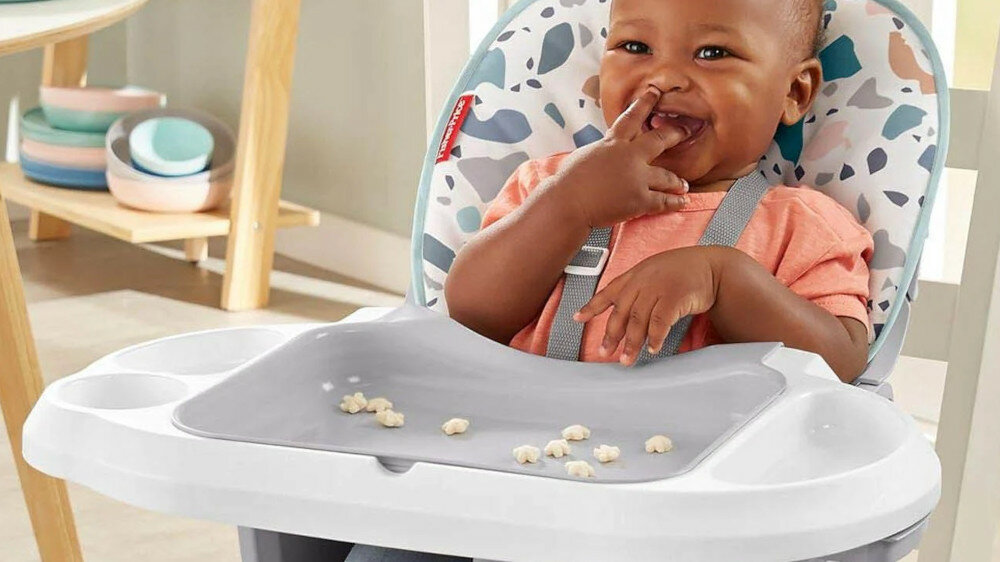 Krzesełko do karmienia FISHER-PRICE SpaceSaver bezpieczeństwo pasy szelki