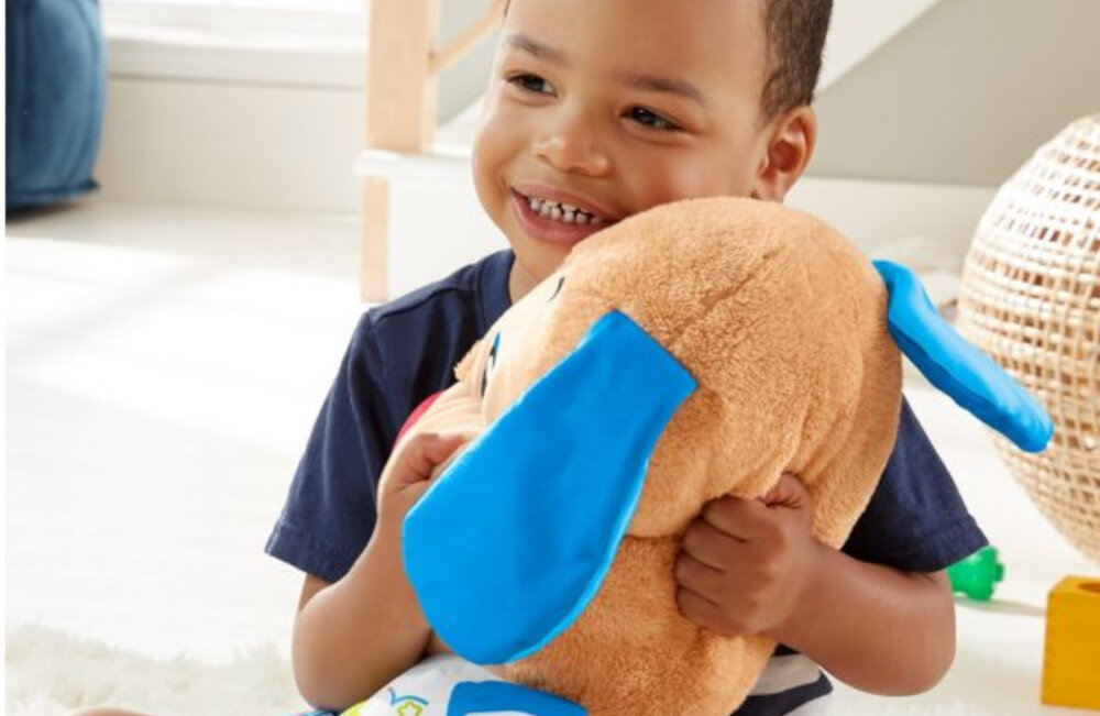 FISHER PRICE Ucz się i śmiej Wielki Szczeniaczek HCJ17 wypowiedzi piosenki siostrzyczka zabawa wyobraźnia odgrywanie role słownictwo dziecko poznawanie świat