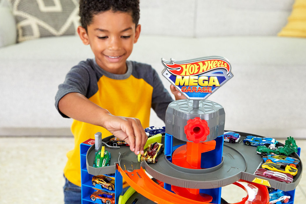 Tor Hot Wheels Zakręcony Mega Garaż GTT95 mocowania szyny kaskader zestawy