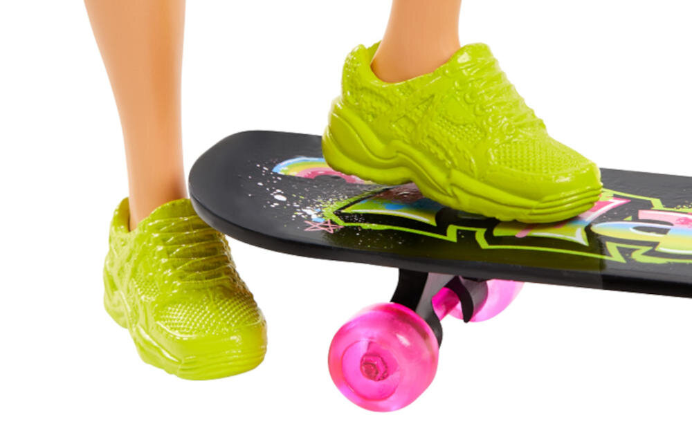 MATTEL-BARBIE-EXTRA-GRN30 stylizacja dodatki neonowe buty deskorolka