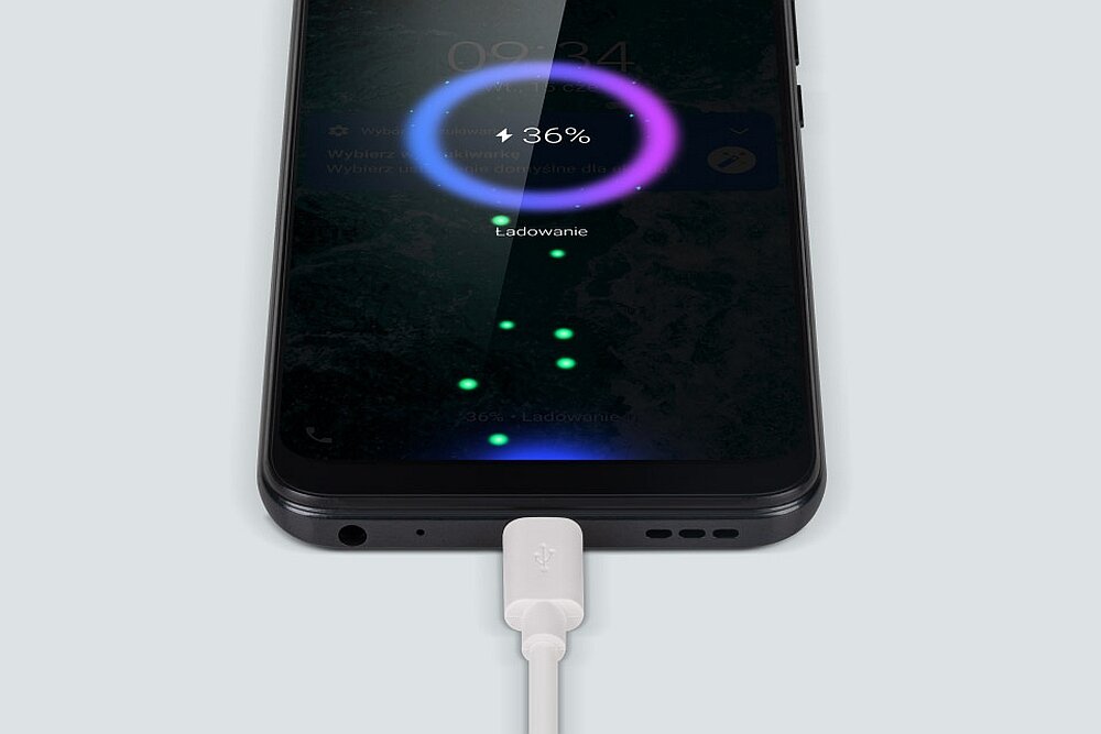 Smartfon KRUGER&MATZ Flow 9 ekran granie procesor wydajność pamięć bateria aparat chłodzenie tryby sterowanie przyciski