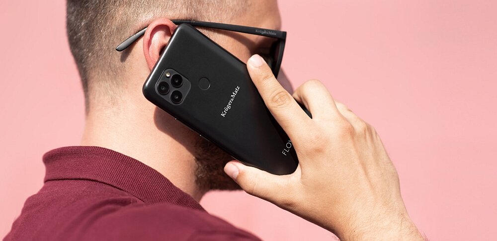 Smartfon KRUGER&MATZ Flow 9 ekran granie procesor wydajność pamięć bateria aparat chłodzenie tryby sterowanie przyciski