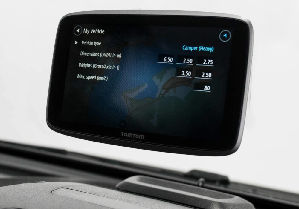 Nawigacja TOMTOM GO Expert 6 uchyt samochodowy