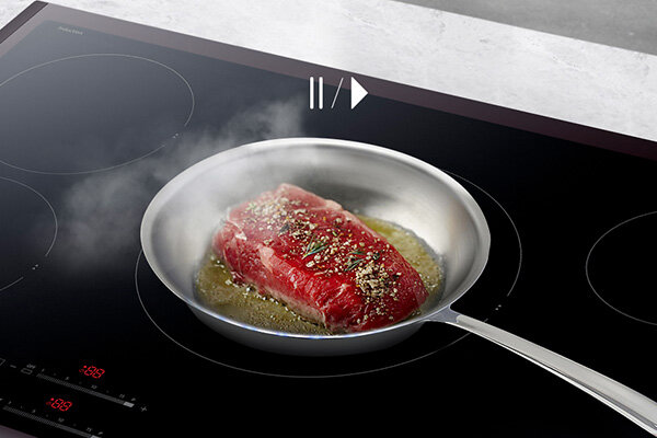 Pauza podczas pracy urządzenia daje Ci możliwość np. komfortowego doprawienia dania