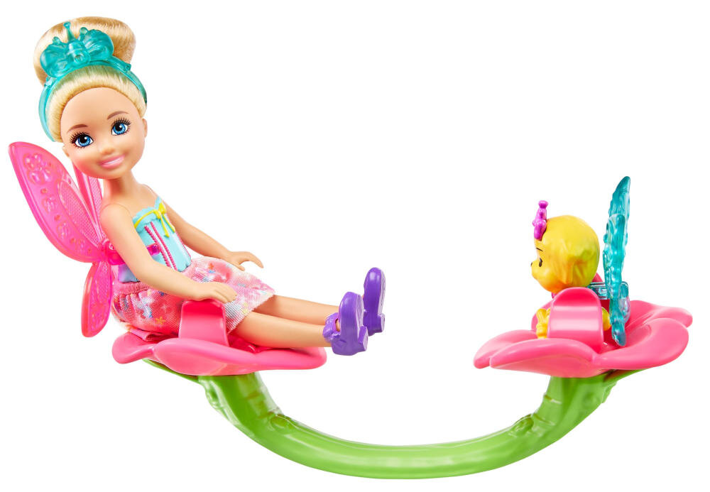 MATTEL-CHELSEA-FANTAZJA-GTF49 lalka słodkie zwierzątko piesek elementy akcesoria zabawa gantazja skrzydełka