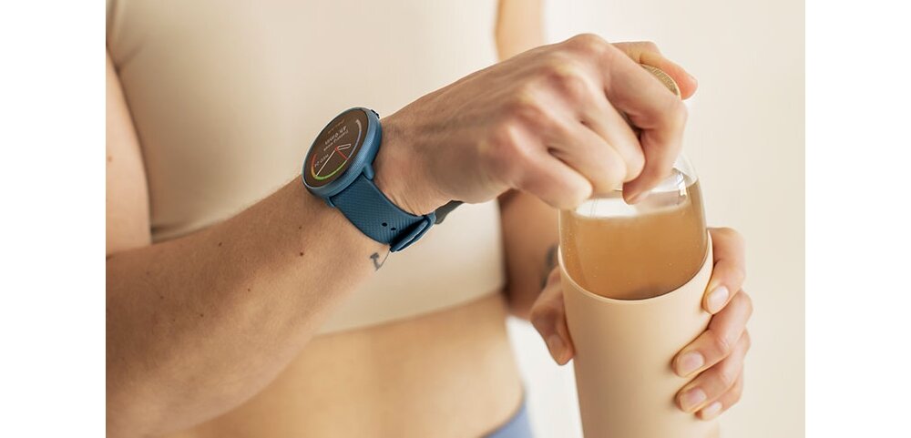 Zegarek sportowy POLAR Ignite 2 ekran bateria czujniki zdrowie sport pasek ładowanie pojemność rozdzielczość łączność sterowanie krew puls rozmowy smartfon aplikacja