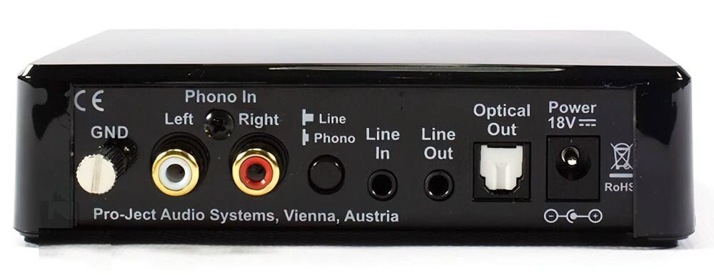 Przedwzmacniacz gramofonowy PRO-JECT Optical Box E Phono MM, korekcja RIAA, pozłacane RCA, wyjście optyczne, ekranowanie, urządzenie na białym tle