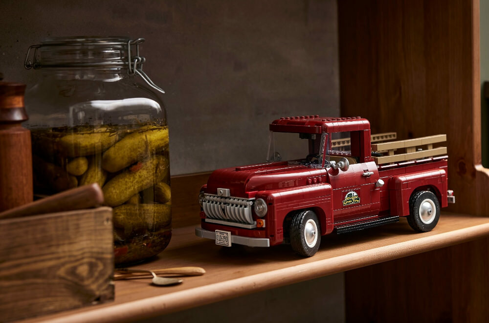 LEGO Creator Pickup 10290 pickupa z lat 50 realistyczne funkcje