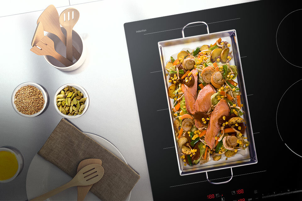 Dzięki strefie Flex Zone plus możesz przygotować nawet duże dania lub obiad składający się z wielu posiłków 