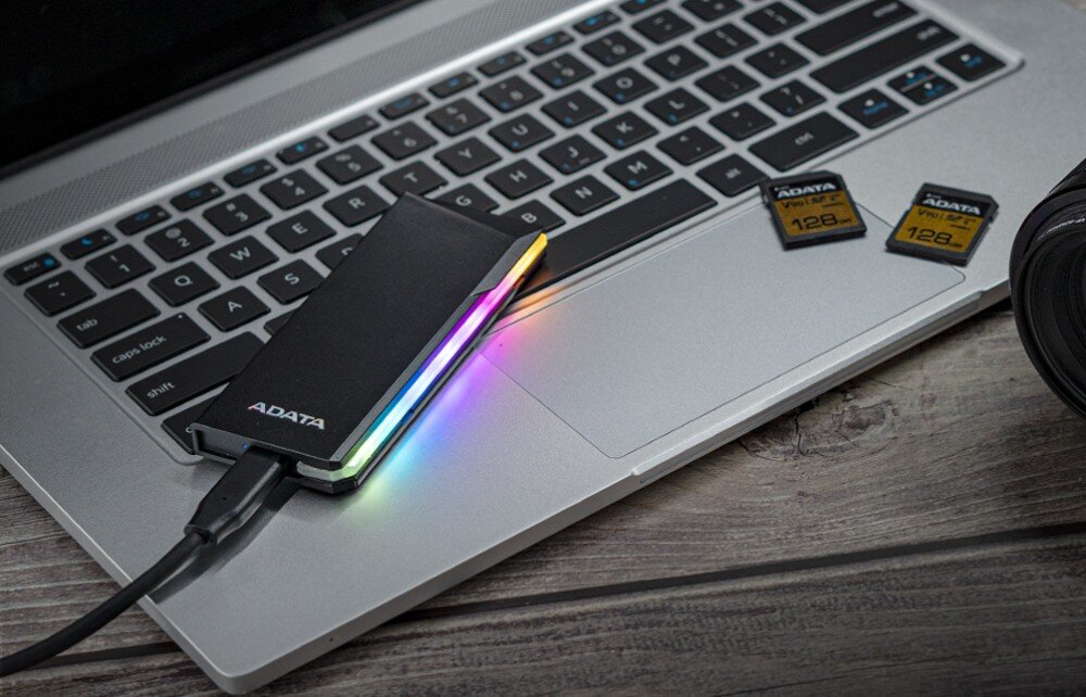 Obudowa dysku ADATA EC700G system współpraca