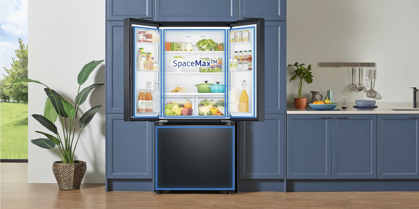 Na zdjęciu dwudrzwiowa lodówka Samsung i zobrazowanie dostępnej w niej większej przestrzeni dzięki SpaceMax Na zdjęciu dwudrzwiowa lodówka Samsung i zobrazowanie dostępnej w niej większej przestrzeni dzięki SpaceMax