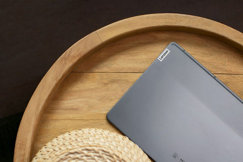 Tablet LENOVO Tab P11 Pro ekran procesor wydajność pamięć pojemność kamerka zabawa gry nauka