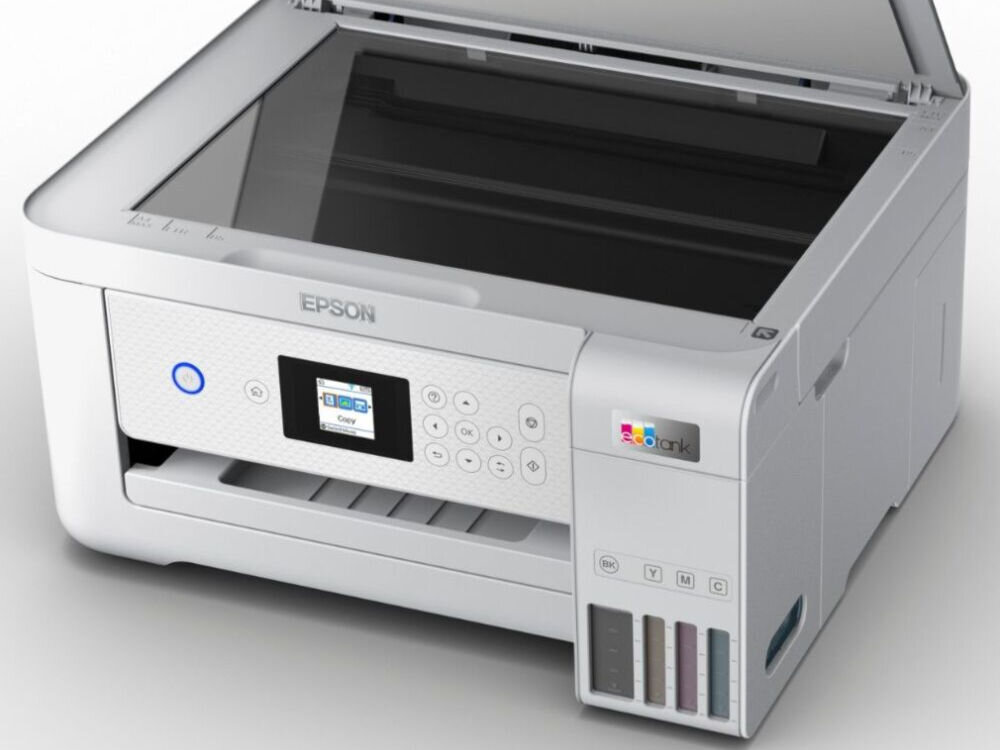 Urządzenie wielofunkcyjne EPSON EcoTank L4266 Druk w kolorze, Automatyczny druk dwustronny, Wi-Fi prezentacja urządzenia od przodu pod kątem na jasnym tle otwarty skaner formaty BMP JPEG TIFF PDF PNG dostosowanie