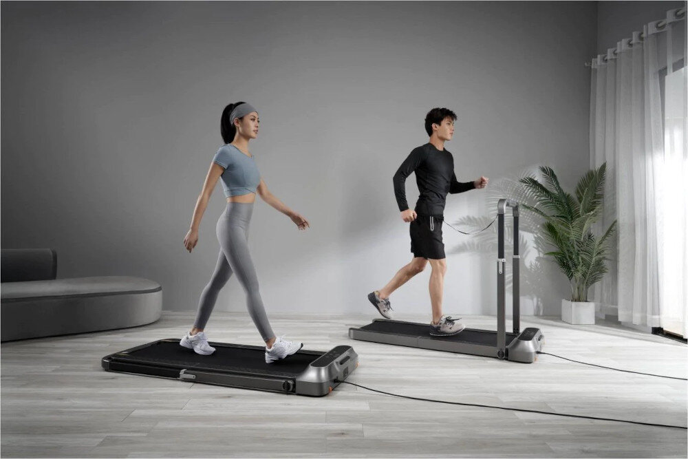 Bieżnia elektryczna KINGSMITH R2 Walking Pad dwa tryy chodzenie i bieganie tryb biegania z maksymalną prędkością do 12 km/h sterowany pilotem w trybie chodzenia autofocus dostosowana prędkość