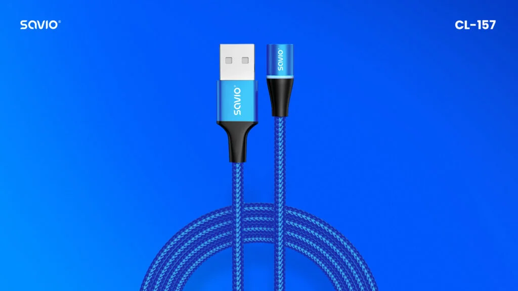 Kabel CL 157 na niebieskim tle 01 PL