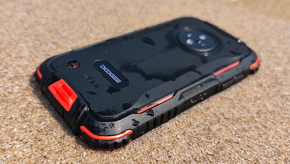 Smartfon DOOGEE S35  ekran granie procesor wydajność pamięć  bateria aparat chłodzenie tryby sterowanie przyciski 