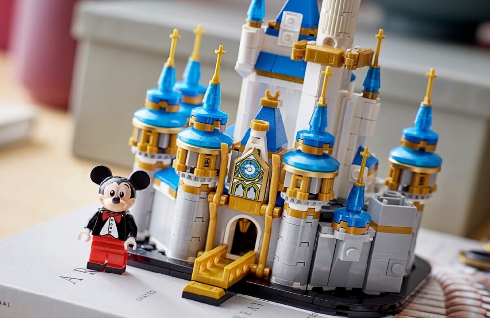 LEGO Disney Miniaturowy zamek Disneya 40478 Zabawa napędzana wyobraźnią