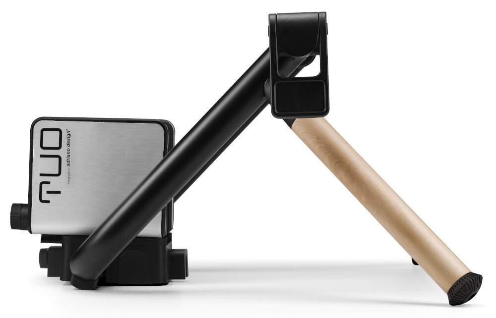 Trenażer rowerowy ELITE Tuo EL0192001 w domowym zaciszu niezwykle łatwe w obsłudze ciche nie wymaga specjalistycznego sprzętu do podłączenia liczne elementy poprawiające komfort treningu