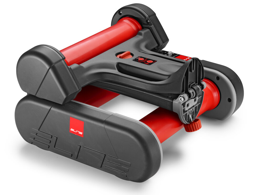 Trenażer rowerowy ELITE Quick-Motion szybko i łatwo złożyć jednym prostym ruchem