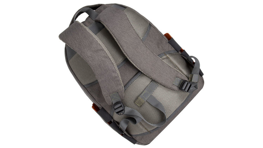 Plecak na laptopa RIVACASE Galapagos  - regulacja pasków