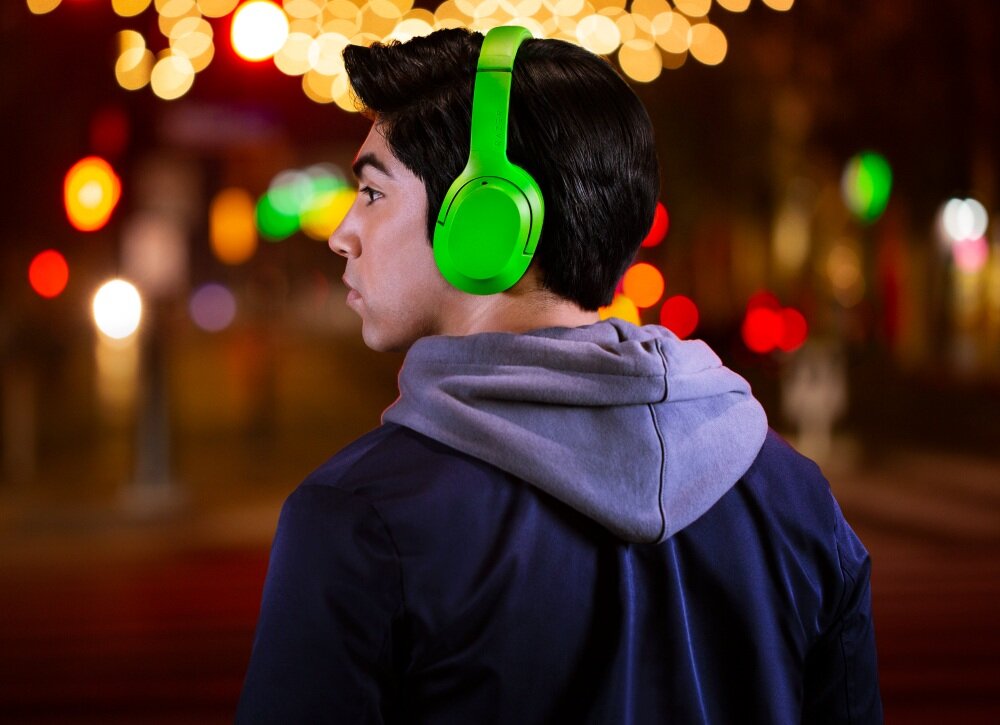 Słuchawki RAZER Opus X design komfort lekkość dźwięk jakość wrażenia słuchowe ergonomia lekkość sport aktywność podróże czas pracy działanie akumulator