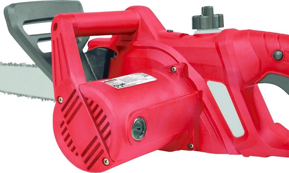 Piła elektryczna GRIZZLY EKS1835-3 - bezpieczenstwo w pracy  