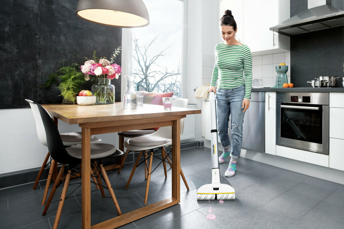 Mop elektryczny KARCHER EWM 2 Premium 1.056-350.0 wyglad