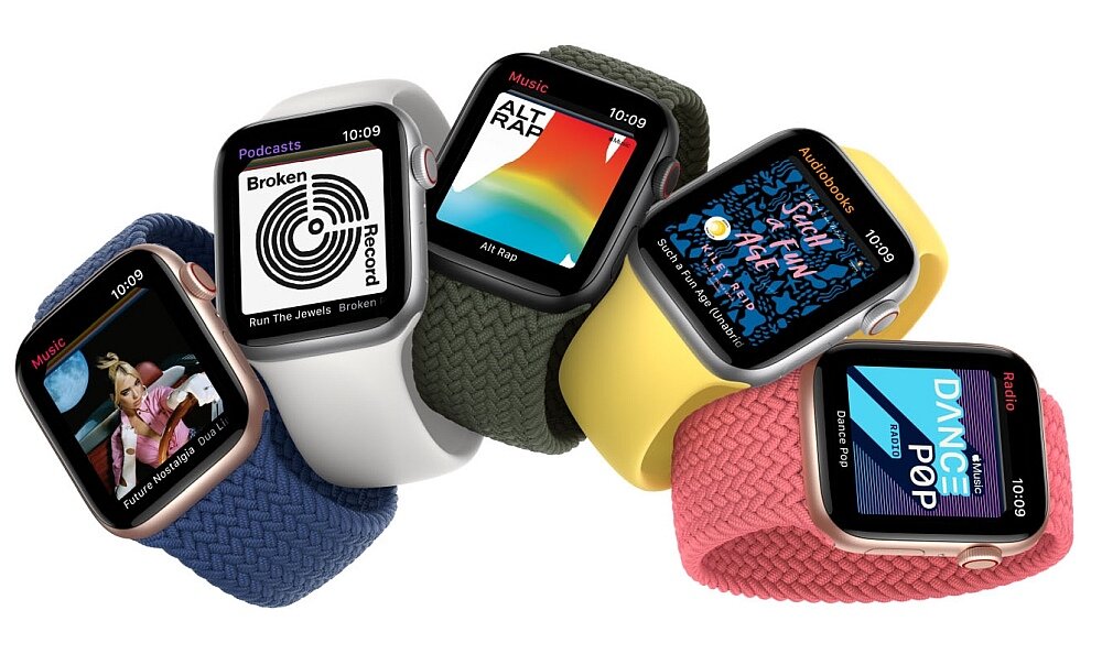 Smartwatch Apple Watch SE muzyka Apple Music słuchanie playlista 
