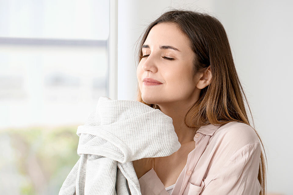 Eliminuje nieprzyjemne zapachy Eliminuje nieprzyjemne zapachy