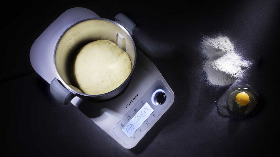 Robot wielofunkcyjny CATLER TC 8010 1300W z wbudowana waga i funkcja gotowania 15 funkcjo sposoby gotowania uzytkowanie korzystanie 