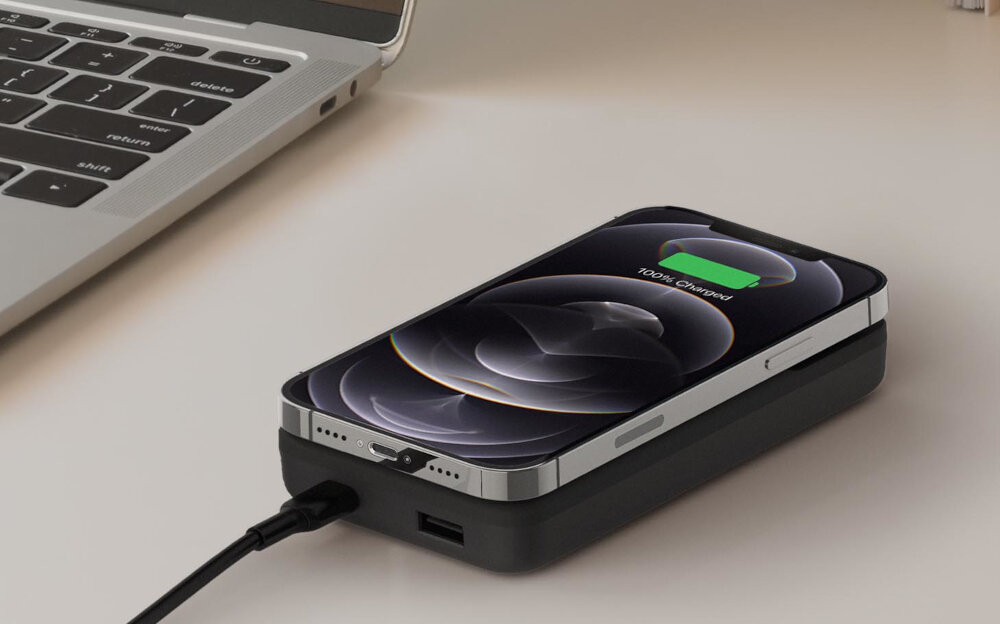 Powerbank indukcyjny BELKIN BPD001BTBK 10000 mAh Czarny wygląd design wytrzymałość waga wymiary