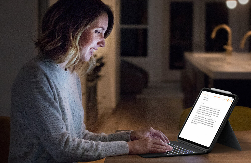 Etui na iPad Pro LOGITECH Combo Touch jasność regulacja klawiatura podświetlenie
