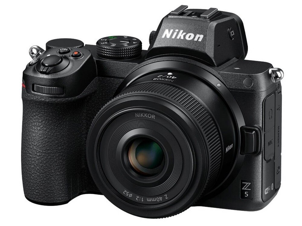 Nikon Nikkor Z 40mm f-2 jasna przysłona f2 bokeh portret fotografia nocna