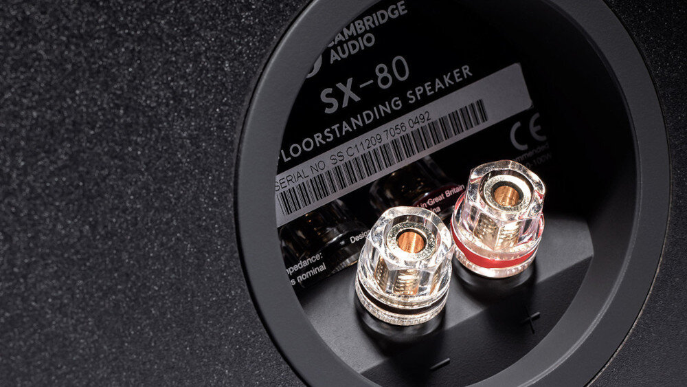 Kolumna głośnikowa CAMBRIDGE AUDIO SX-80 - wykonanie