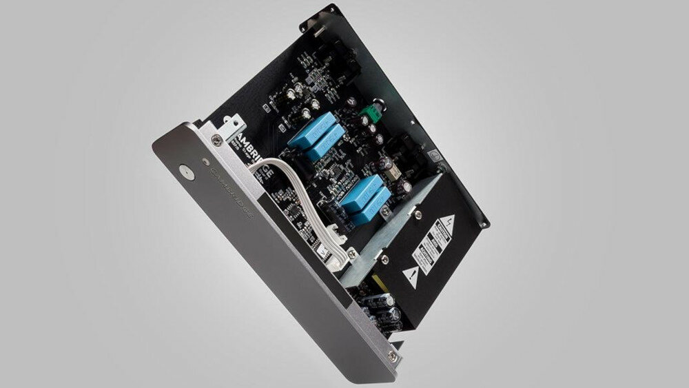 Przedwzmacniacz gramofonowy CAMBRIDGE AUDIO Solo - gramofon