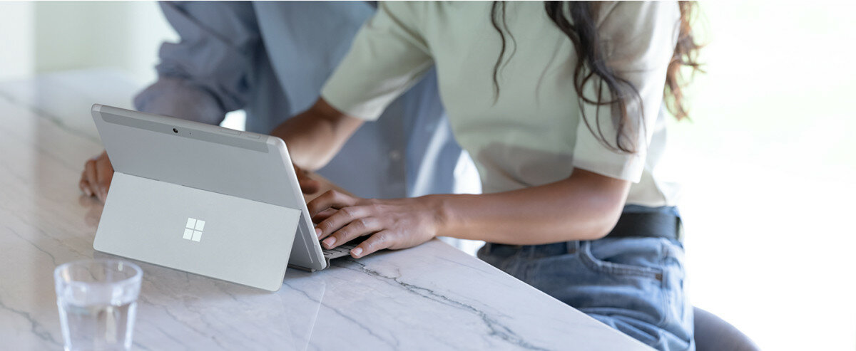 Laptop MICROSOFT Surface Go 3 - Intel Core