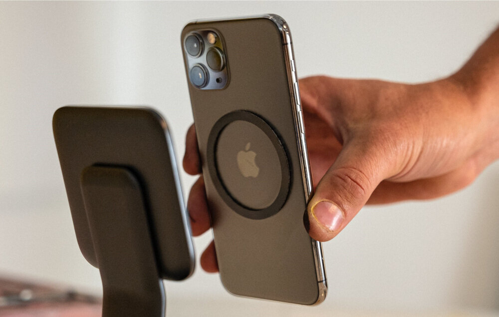 Ładowarka indukcyjna MOPHIE Snap+ Wireless Charging Stand funkcjonalność dopasowanie kompatybilność